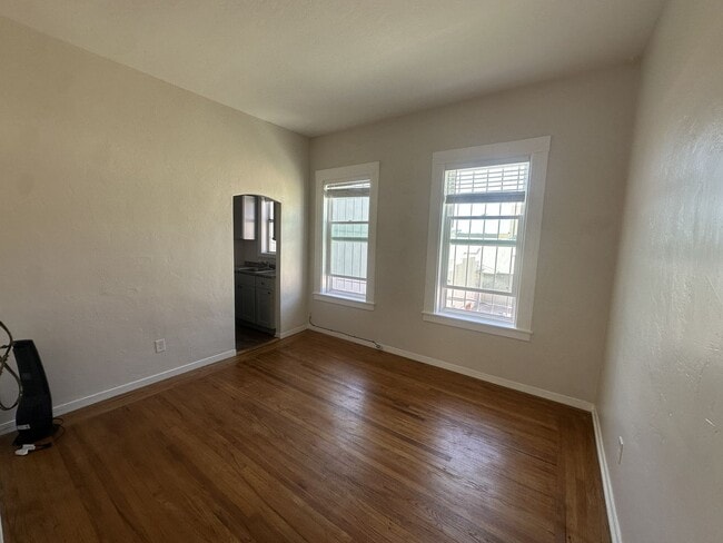 Photo - 2318 Santa Clara Ave Unit 2318 Santa Clara Ave #E - LU