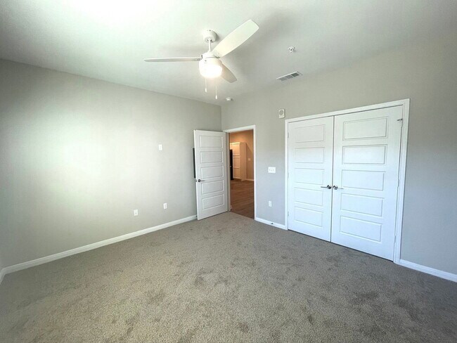 Photo - 300 Willow Grv Wy Unit 1153