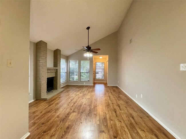 Photo - 13703 Carsa Ln