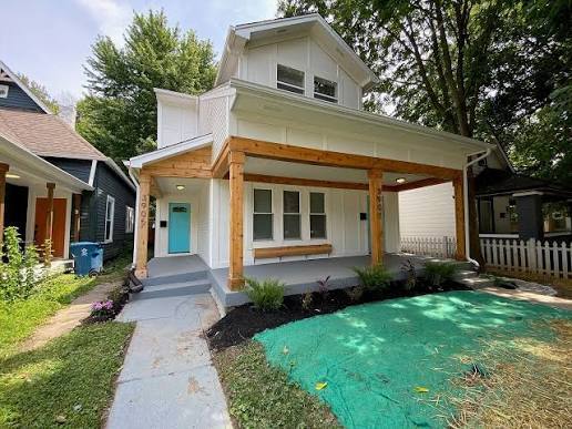 Photo - 3903 Rookwood Ave