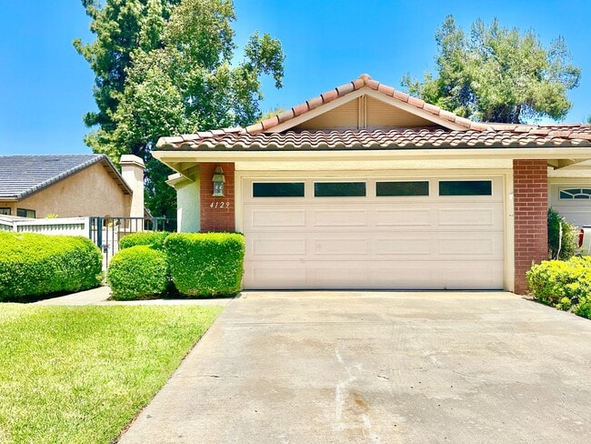 Building Photo - Beautifully Upgraded Single Story in the Pala Mesa Fairway Villas Community of Fallbrook!
