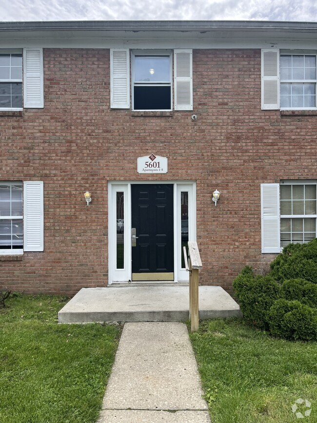 Building Photo - Parkridge Pointe Rental