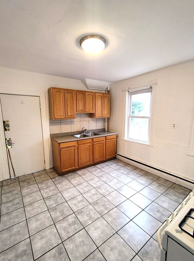 Photo - 3 Veto St Unit 3