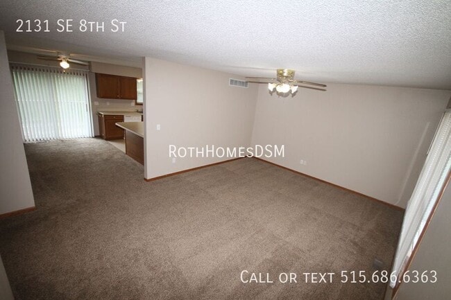 Photo - 2131 SE 8th St