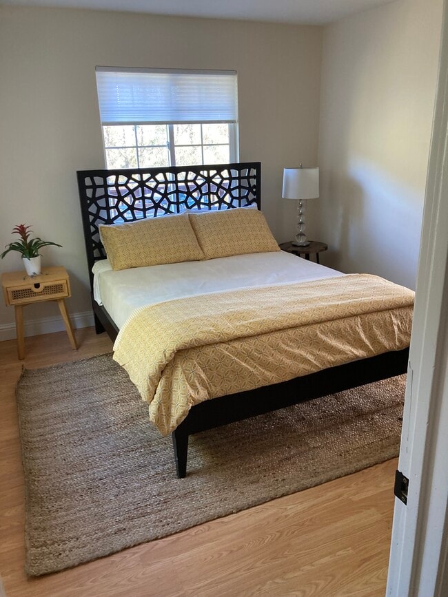 Photo - 490 El Granada Blvd