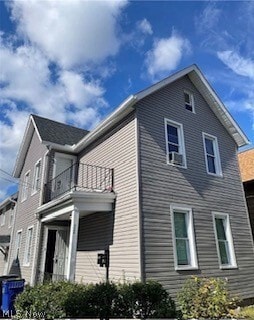 Photo - 3230 W 31st St