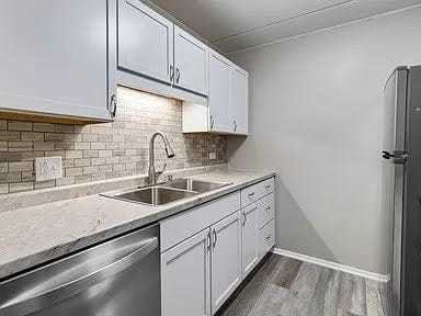 Photo - 260 Shorewood Dr Unit GD