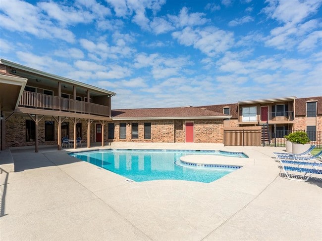 Photo - Sterling Bay Apartments