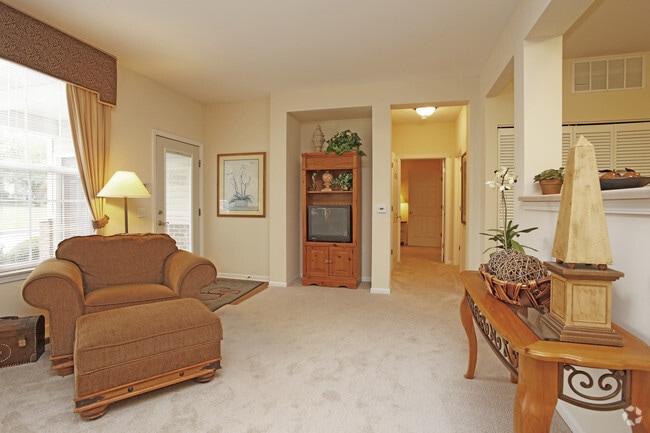 1 BR, 1 BA - Living Room - Sutton Place Apartments