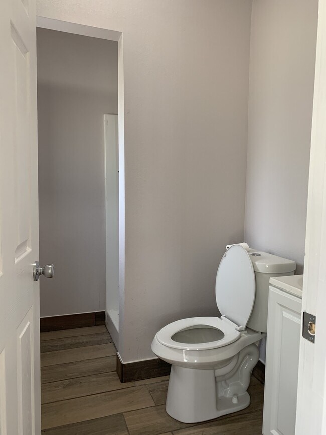 Photo - 3210 N 77 Sunshine Strip Unit 3210 Apt B