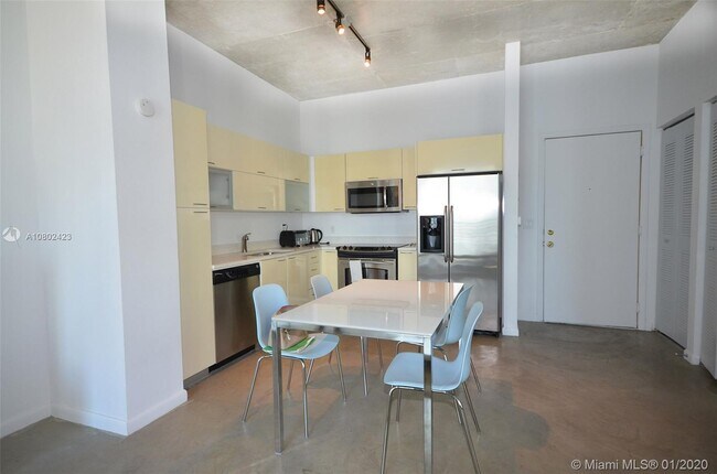 Photo - 234 NE 3rd St Condo