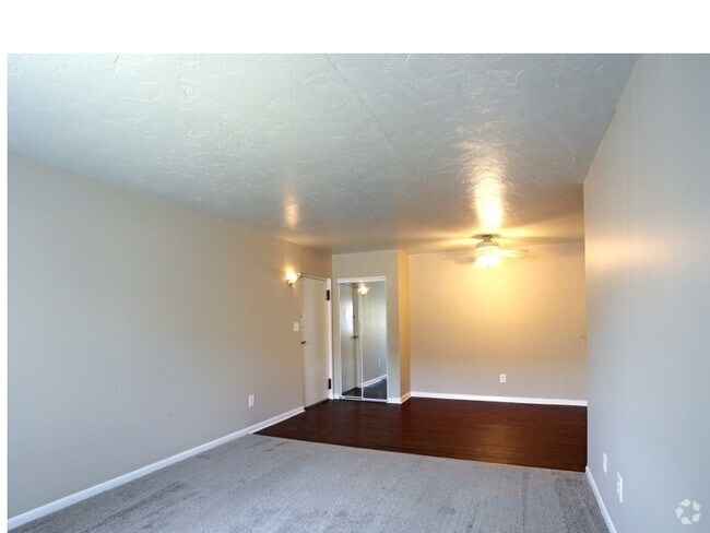 Comedor/ sala de estar - Sussex West Apartments