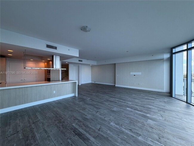 Photo - 17111 Biscayne Blvd Unidad 1211