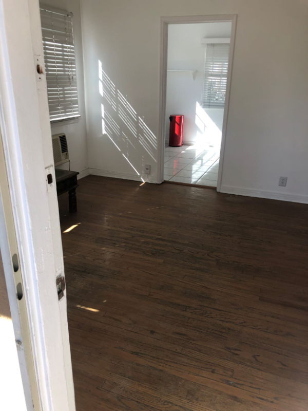 Building Photo - 1807-18011 Grace Ave Rental