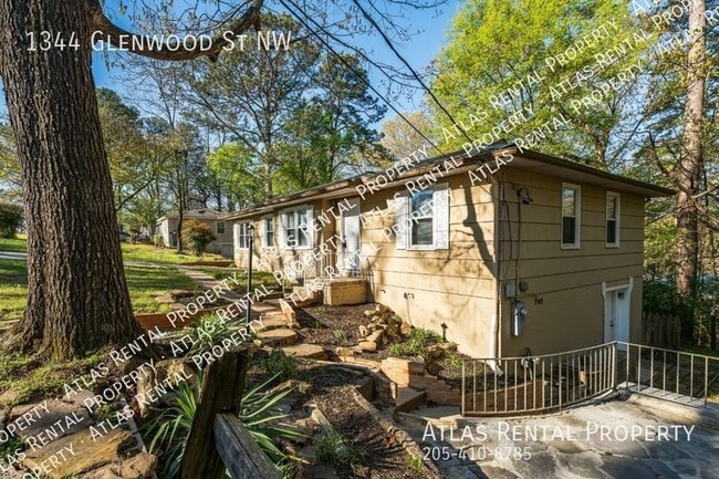 Photo - 1344 Glenwood St NW