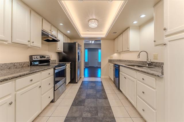 Photo - 922 Shady Creek Ln