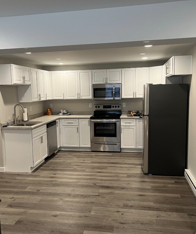 Photo - 800 S 4th St Unit Apt 9