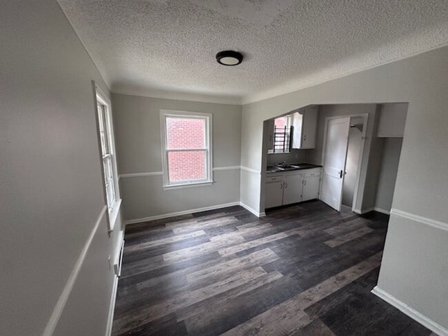 Photo - 4bed 1 bath eastside Detroit with Garage and basement recently renovated!