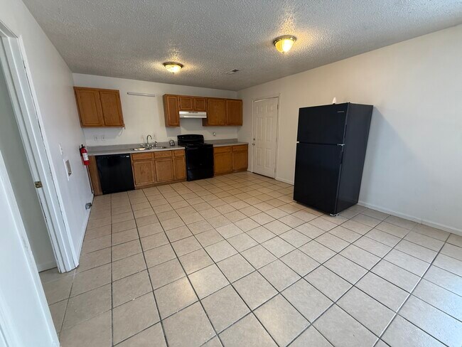 Photo - Wolf Manor Unit A