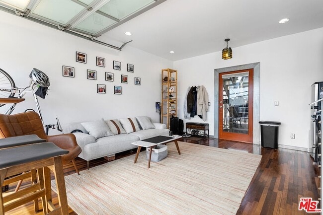 Photo - 24 Westminster Ave