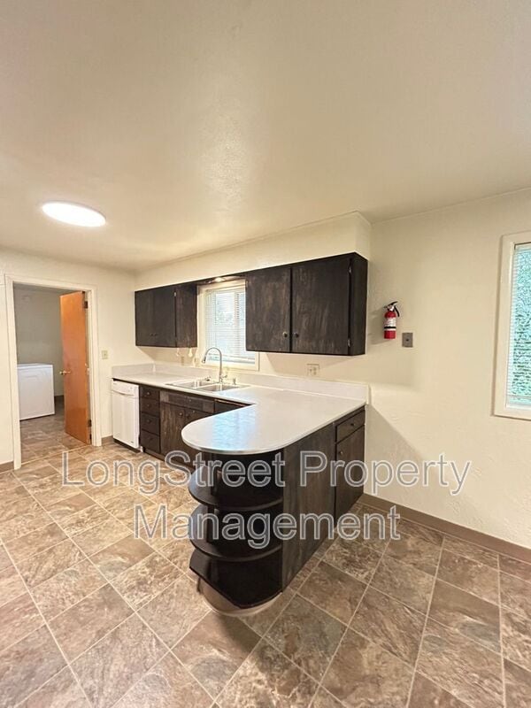 Photo - 1930 NW Kings Blvd