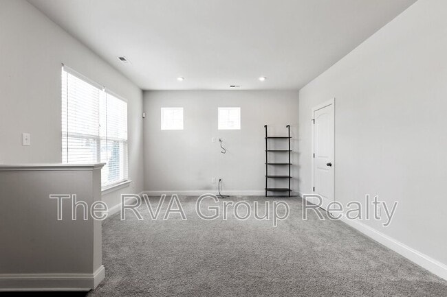 6448 Cassia Loop