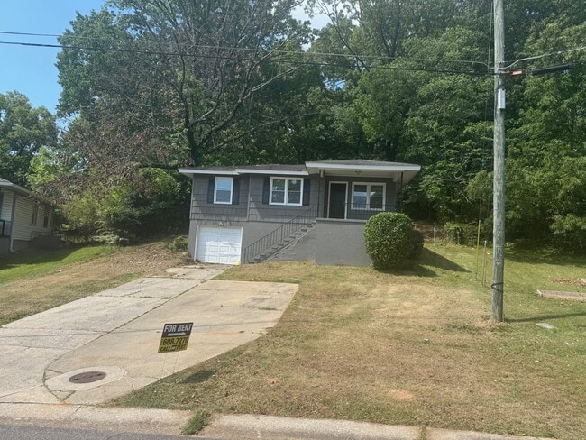 Building Photo - 1602 1st St NW