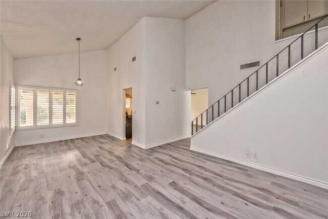 Photo - 7767 Parnell Ave