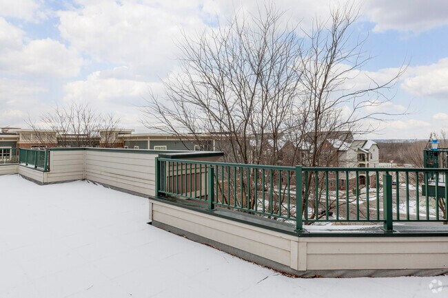Common Area - Patio