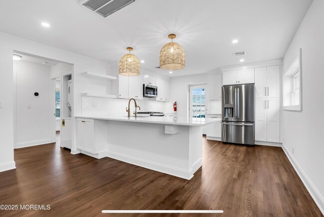 Building Photo - 3141 Powhatan Ave Unit 3141 Rental