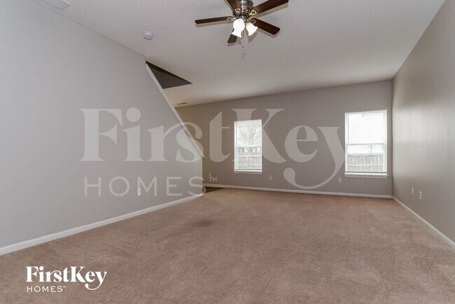 Photo - 7138 Parklake Pl