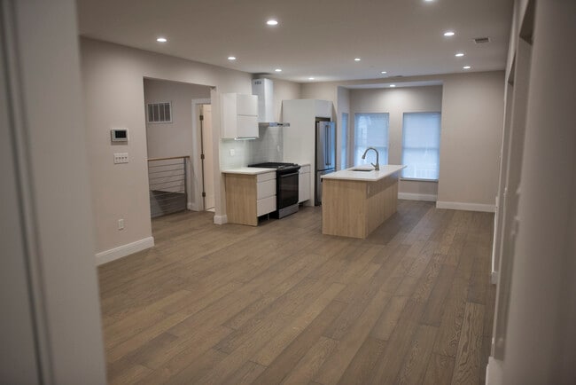 Photo - 48-50 Tuttle St Unidad 2