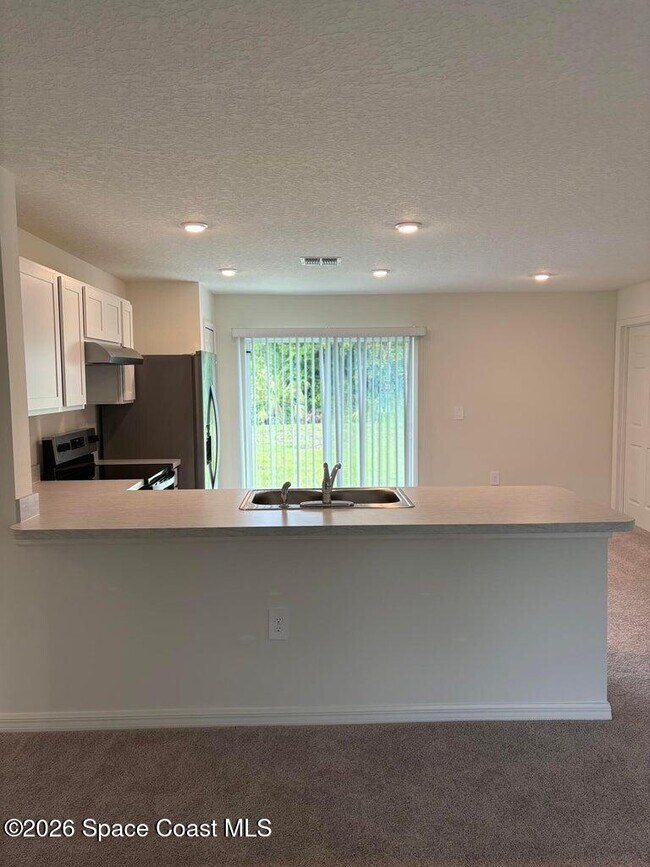 Photo - 1109 Altamira St NW