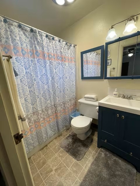 Photo - 1030 SE Main St