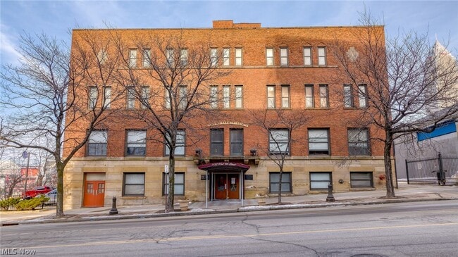 Building Photo - 1133 W 9th St Unit 307