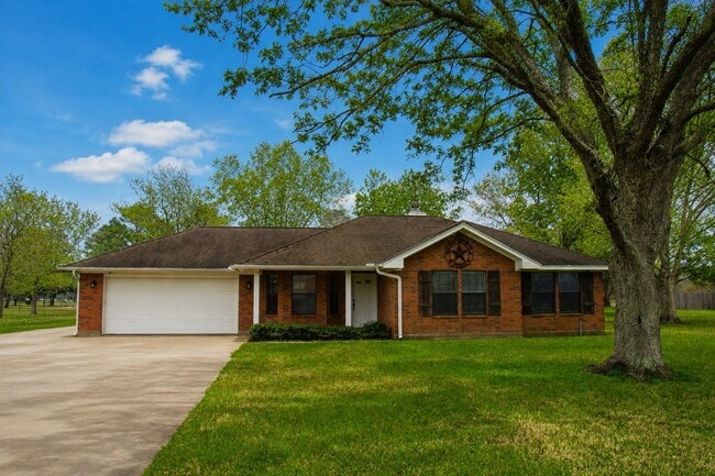 Building Photo - 3121 County Rd 415B