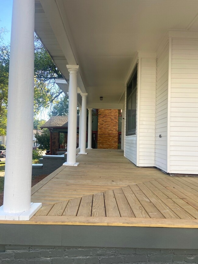 Photo - 1716 14th Ave S