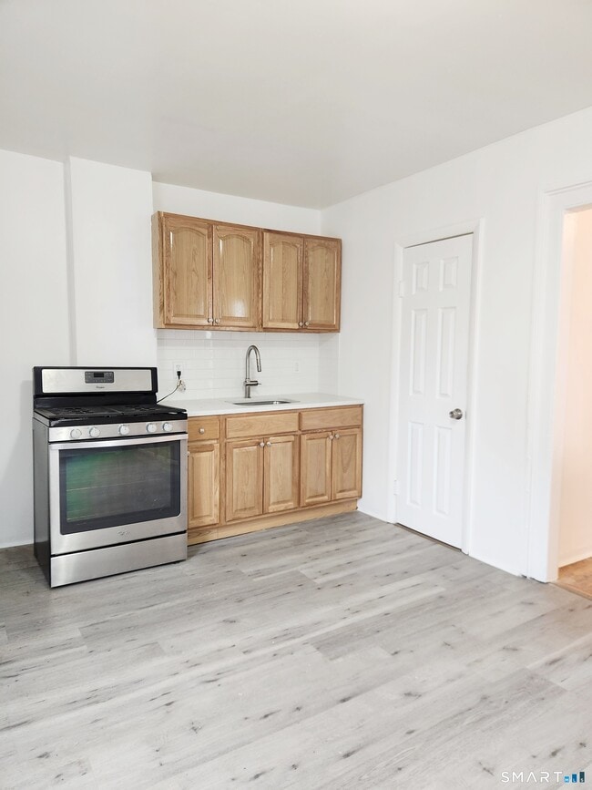 Photo - 202 Harral Ave Unit B