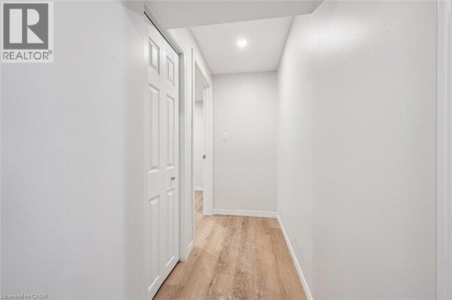 Photo - 1238 Ottawa Street S