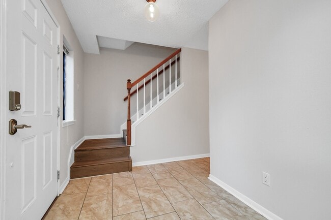 Photo - 8823 High Haven Dr