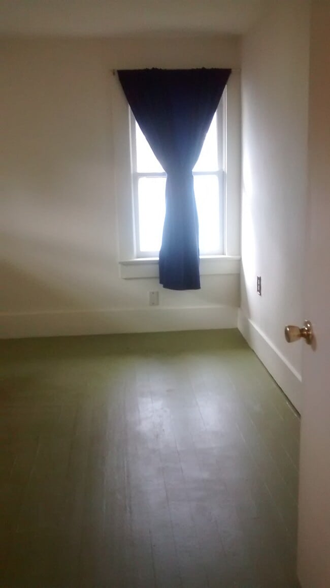 Photo - 1203 NE 75th Ave