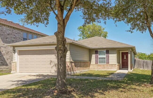 Photo - "Charming 3-Bed Retreat in San Antonio with Modern Granite Touches!"