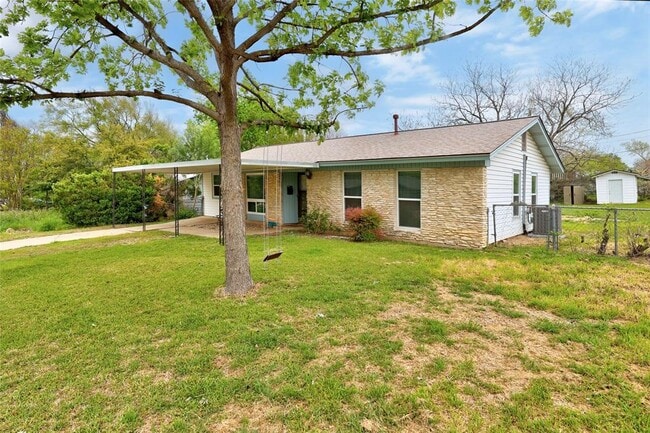 Photo - 2713 Friar Tuck Ln