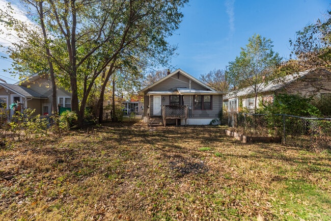 Photo - 238 S Estelle St