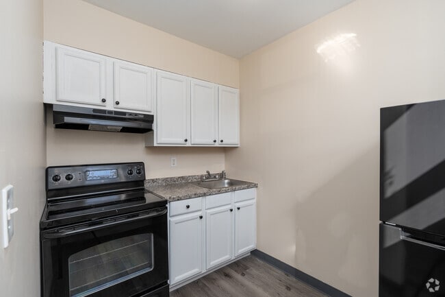 Studio - 450SF