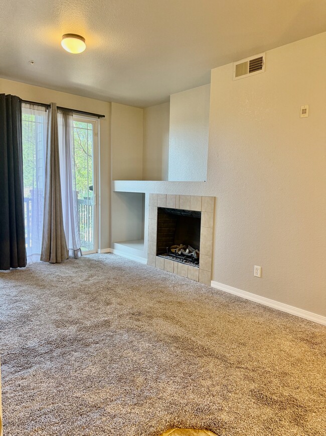 Photo - 2133 Krisron Rd