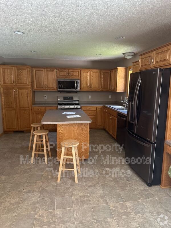 Building Photo - 1786 Ide St Rental