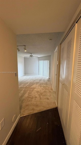 Photo - 9933 Nob Hill Ln Unidad 9933