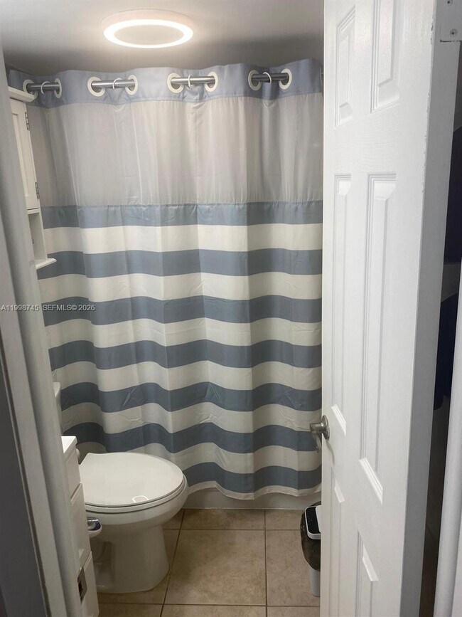 Photo - 15669 SW 73rd Cir Terrace Unidad 4-7