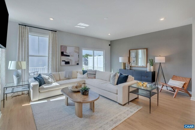 Photo - 5001 Dunnagan Dr